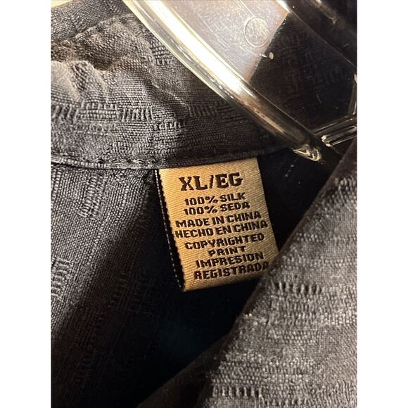 Jamaica Jaxx Men’s XL Black Floral Silk Short Sleeve Button Down Hawaiian Shirt - Picture 4 of 10